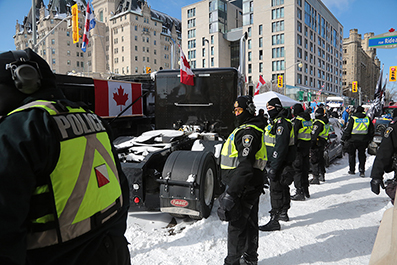 Police Break Up Ottawa Truck Protest : February 2022 : Personal Photo Projects : Photos : Richard Moore : Photographer